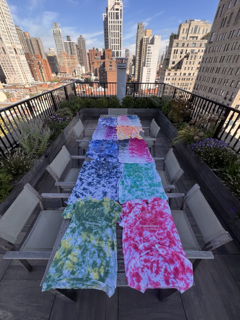 FrameShare for Art Therapy tie-dye t-shirts
